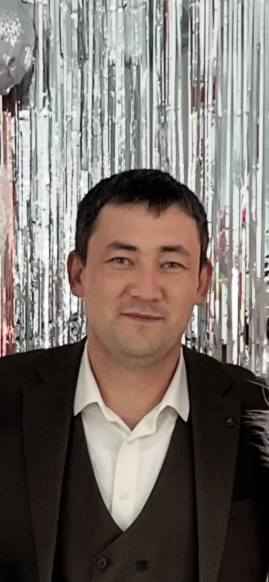 Менажиев Рахим Замирханович.